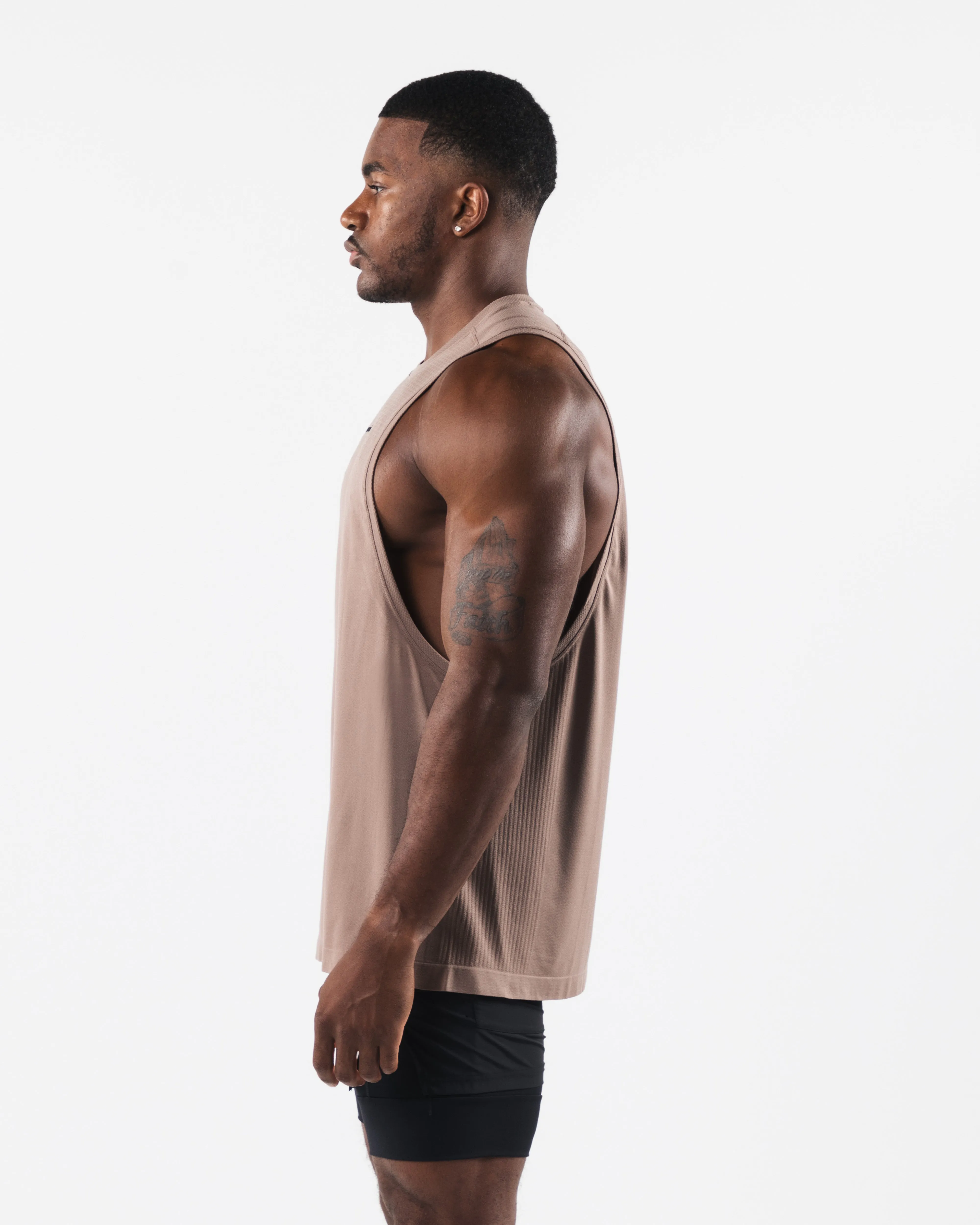 AA Airtech Cutoff - Creamy Beige