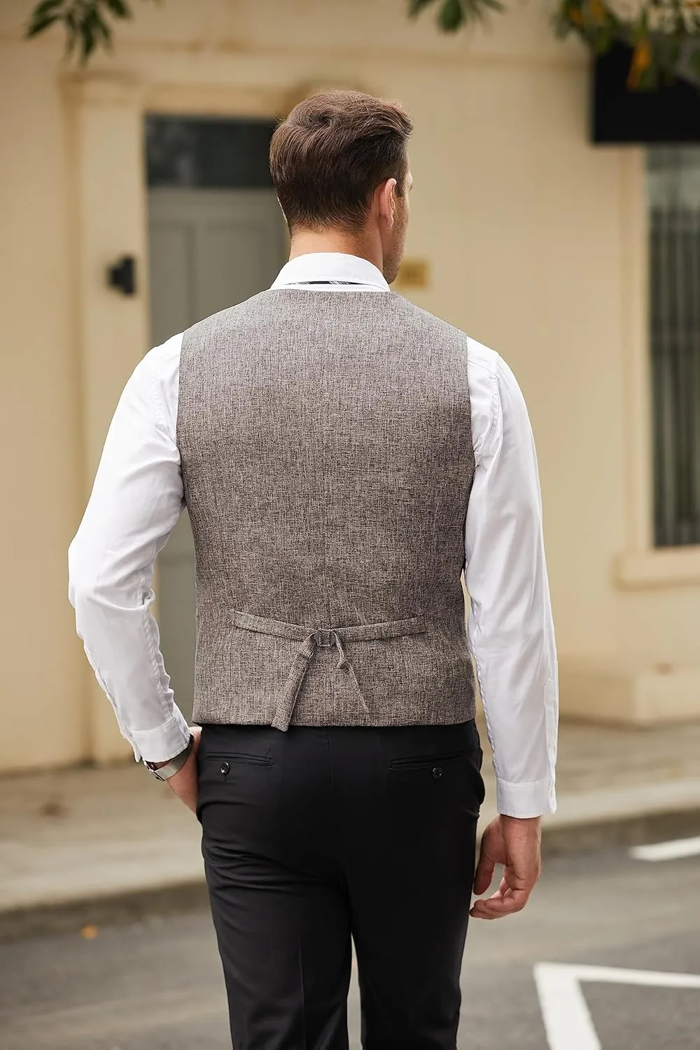 COOFANDY Men's Casual Business Vests Lightweight Waistcoat Slim Fit Suit Vest