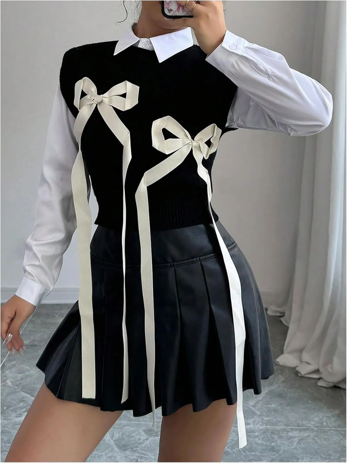 MakeMeChic Women's Bow Sweater Vest Crew Neck Sleeveless Crop Vests Preppy Sweaters
