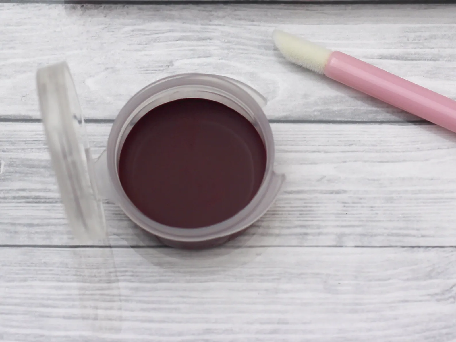 "Dahlia" - Mineral Lipstick