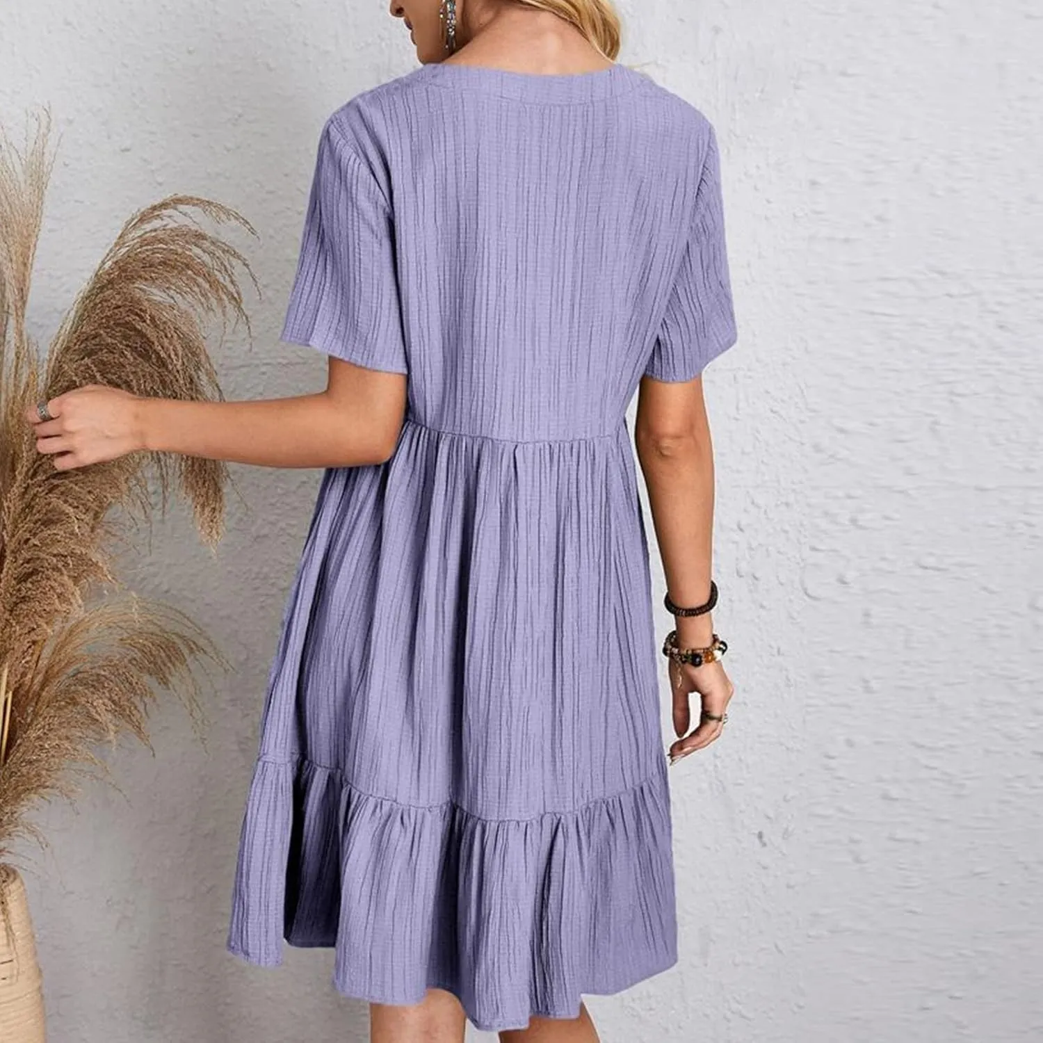 Summer Dresses for Women 2024 Pleated Tiered A Line Flowy Midi Dress Casual Fashion Short Sleeve V Neck Sundress
