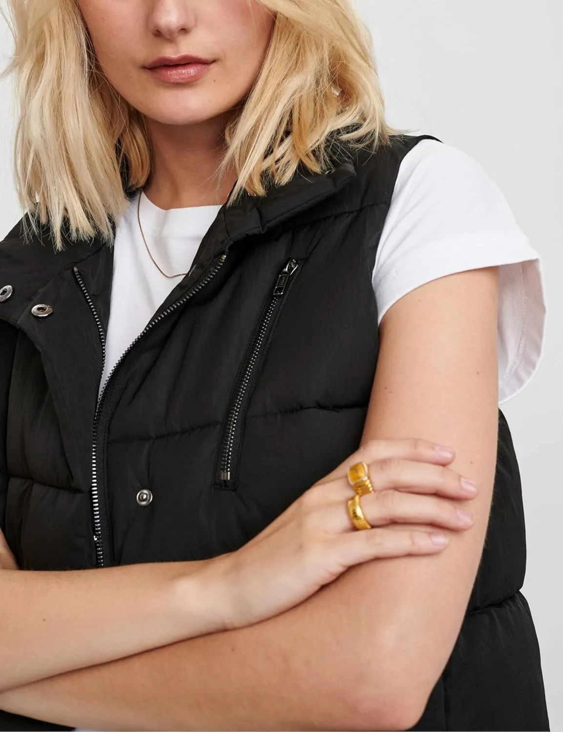 Women's Long Puffer Vest Oversized Stand Collar Quilted Lightweight Sleeveless Vests Outerwear Jacket